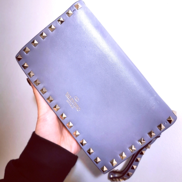 Valentino Clutch - Picture 1 of 4